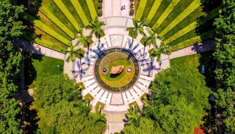 白云看起来很低说明什么,白云看清了自己