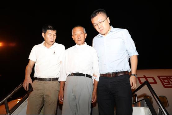 银行行长潜逃22年,银行行长逃亡二十年