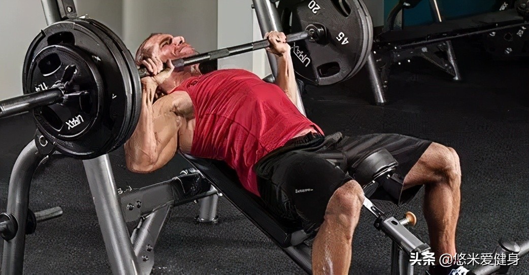 胸肌练紧致不练大,胸肌练出来不圆润