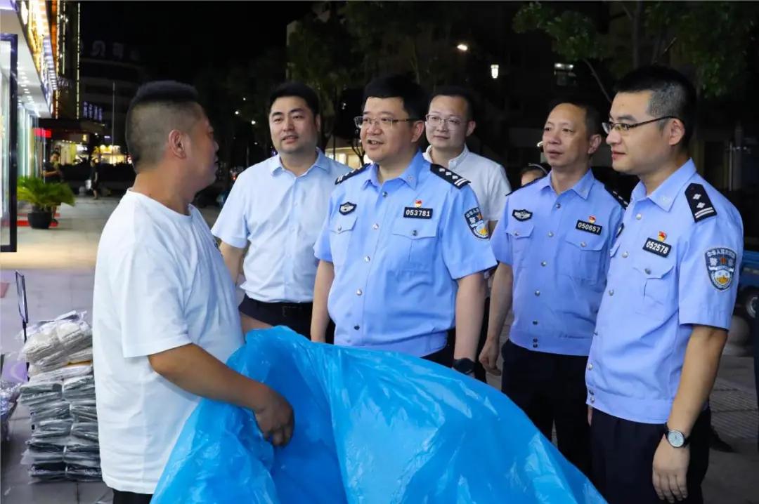 平安足迹｜夏文星连续6年到派出所当民警，一线解决基层大难题