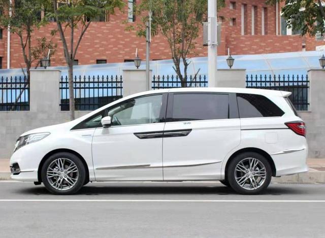 本田艾力绅2.4l舒适版,艾力绅2.4和奥德赛2.4哪个油耗低