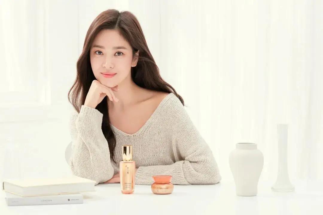 雪花秀紧致弹力面霜,雪花秀滋阴保湿补水紧致面霜