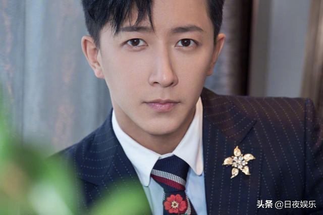 关羽扮演者于荣光陆树铭,老梁说陆树铭和于荣光演的关羽