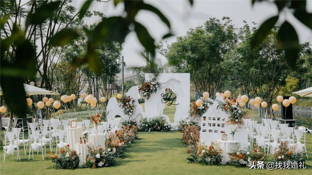 新鲜出炉!国庆千场案例优选,均价1W+爆款婚礼