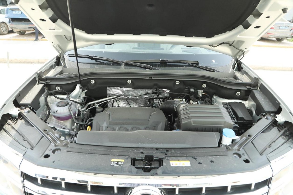 全新途昂尊崇旗舰版内饰,2017途昂330四驱豪华内饰版改装