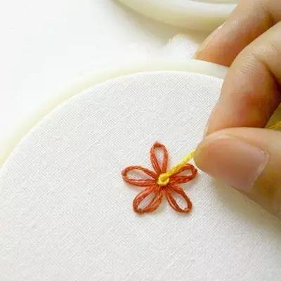 刺绣教程4种简单的小花图案,精美的立体花朵刺绣教程
