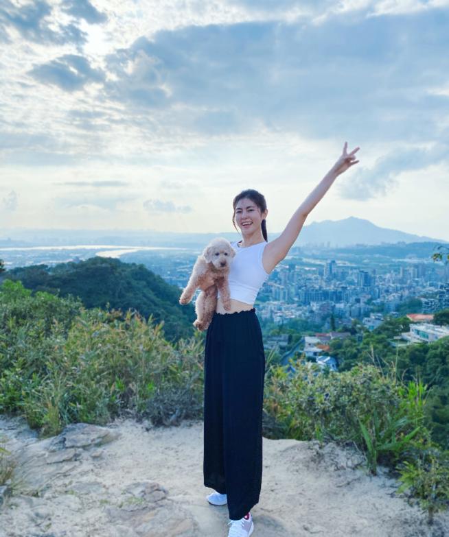 任容萱穿polo,任容萱的颜值变化