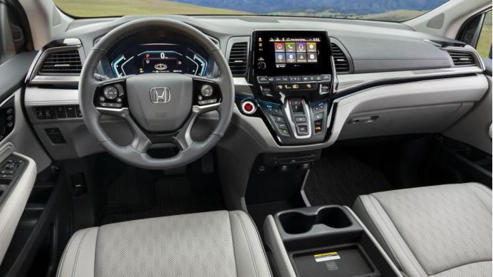 本田奥德赛商务车7座报价2021款,本田奥德赛混动版2021落地价