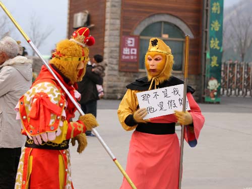 moba界的奇迹!外挂泛滥画面过时,却让几十万玩家坚守了14年