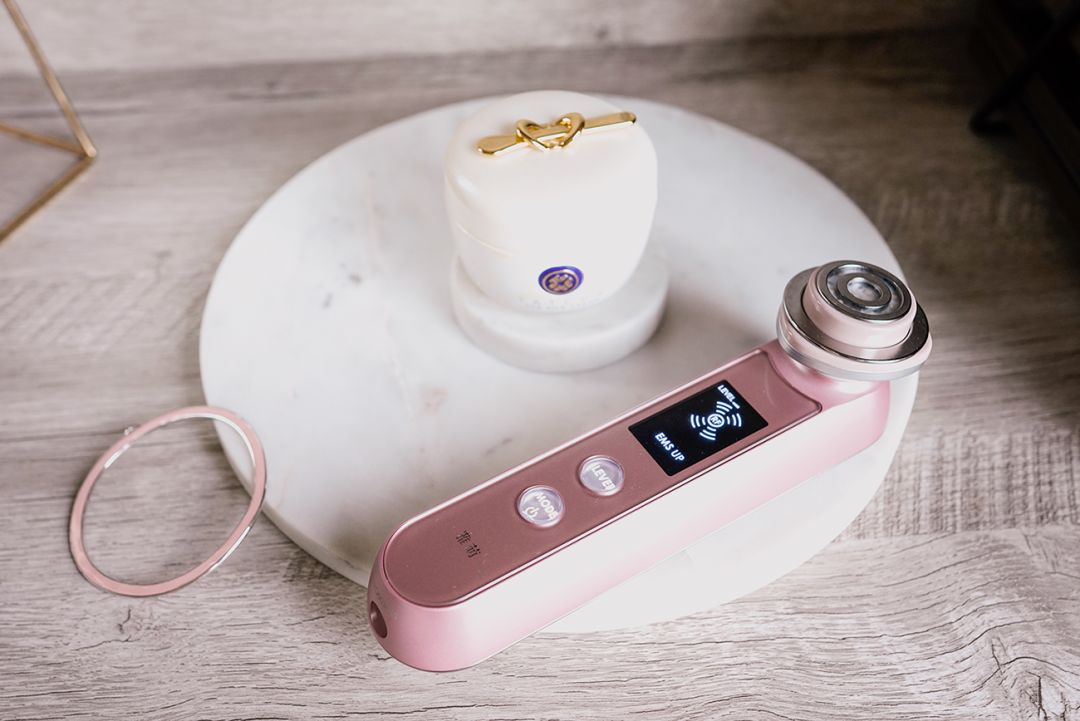 最近发现的一个底妆小技巧,告诉你一个底妆干净的方法