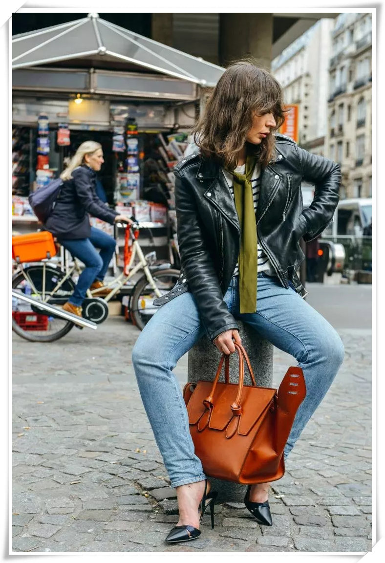 长款皮衣怎么穿出时尚感,长款皮衣怎么作为内搭衣服穿