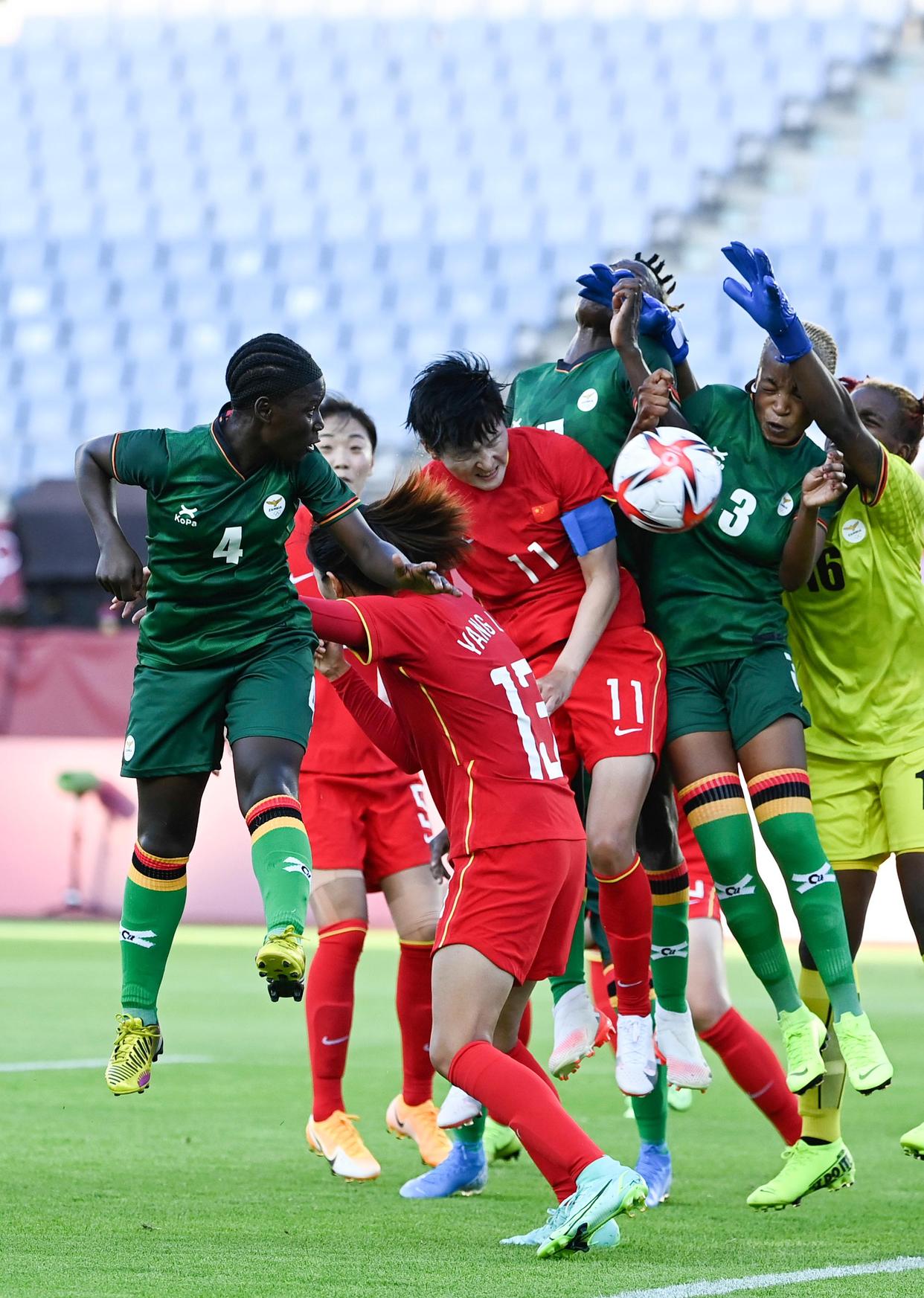 中国女足铿锵玫瑰绝境绽放,中国女足铿锵玫瑰英勇无畏