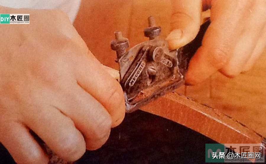 红木桌子磕碰如何修复,红木家具破损维修