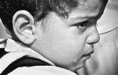 12岁孩子受到惊吓会有哪些表现,五个月宝宝受到惊吓有哪些表现