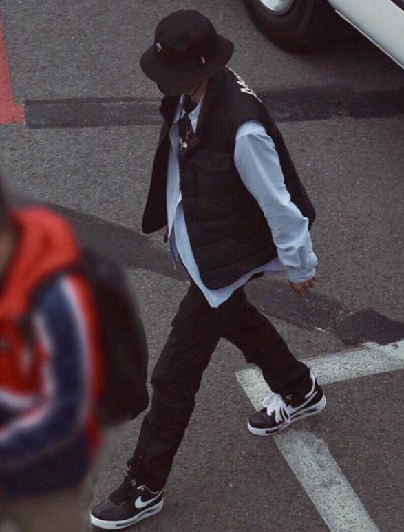 权志龙与nike联名的小雏菊,权志龙nike小雏菊联名