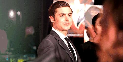 白开水英语正确发音,白开水用英语说是whitewater吗