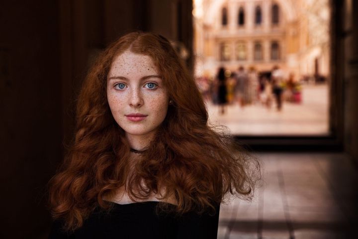 自然与生命之美——摄影师MihaelaNoroc镜头下的世界女性