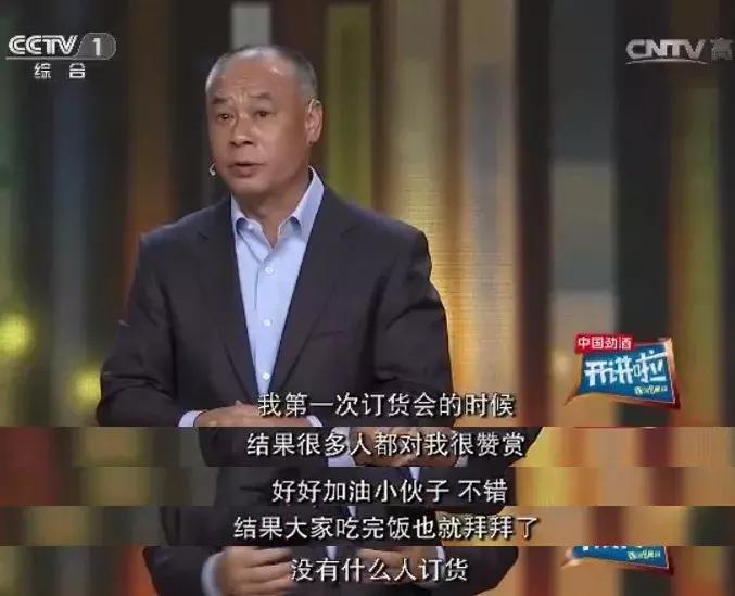 李宁百鬼夜行,李宁一黑一白鞋子