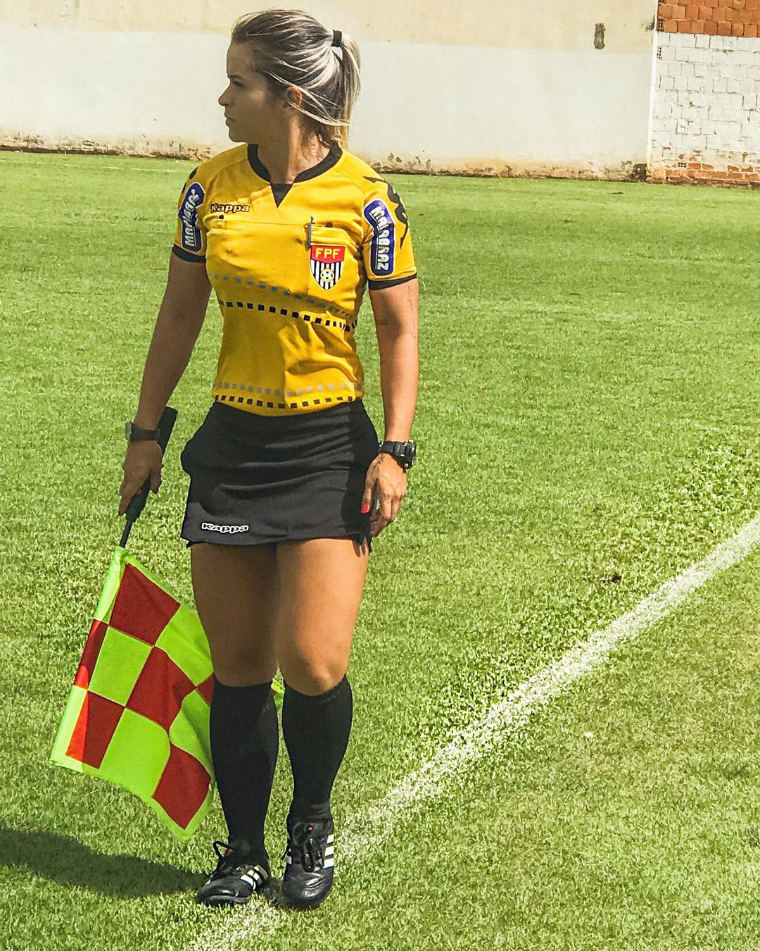 女小学生健身练出肌肉7天,健身女练成大粗腿