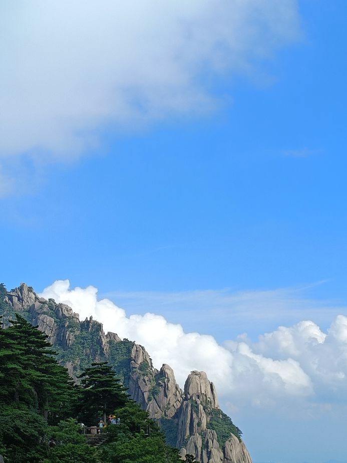 一品黄山天高云淡,天高云淡一品黄山香烟广告原声