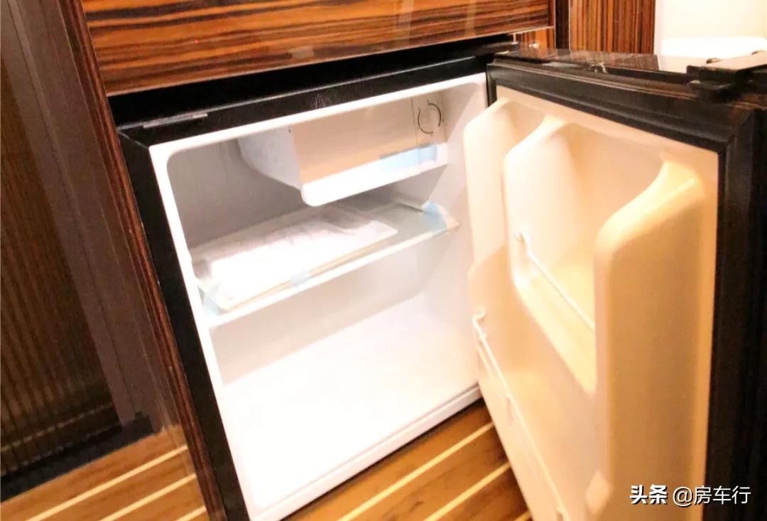 大通原厂v90c型房车2021旗舰款,大通v90房车实际体验