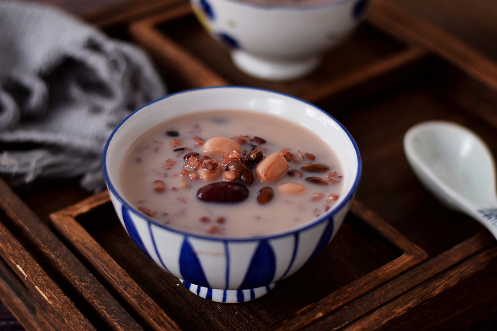 冬季养生常喝粥这6种粥应该常吃,适合霜降煮的粥