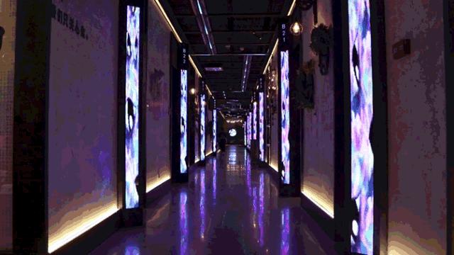 清远地标级KTV，坐拥网红时光隧道，还把热带雨林搬了过来