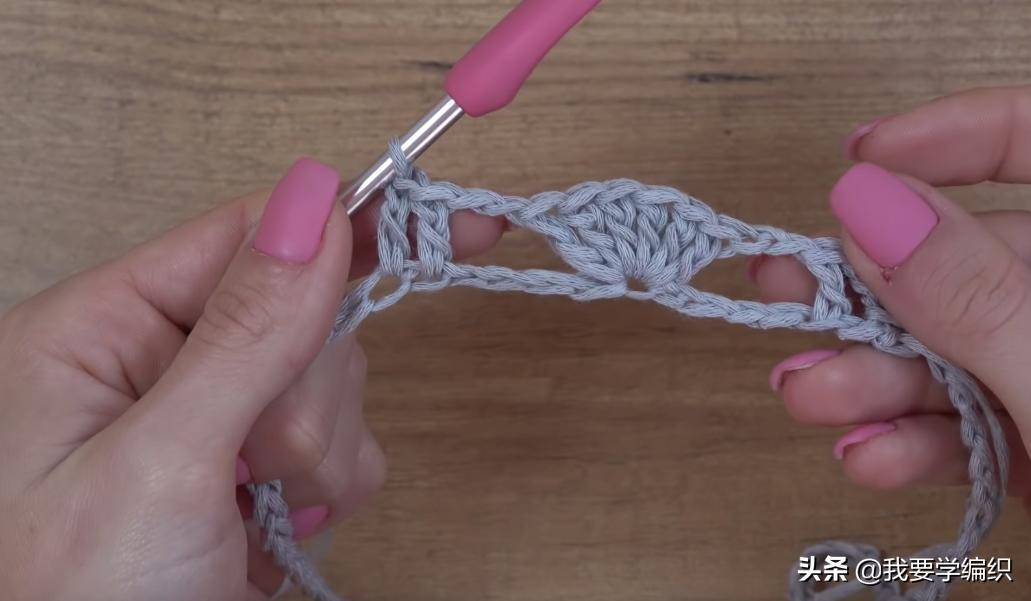 最新款钩披肩花样连接教程,简单易学钩披肩花样