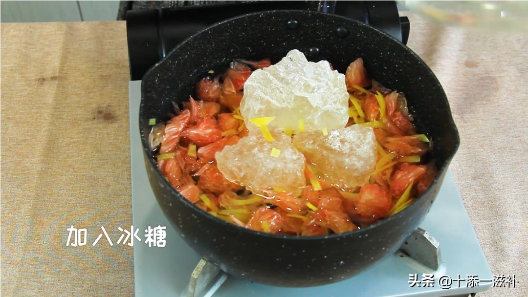 好喝又解腻的蜂蜜柚子茶,来杯蜂蜜柚子茶清凉一夏