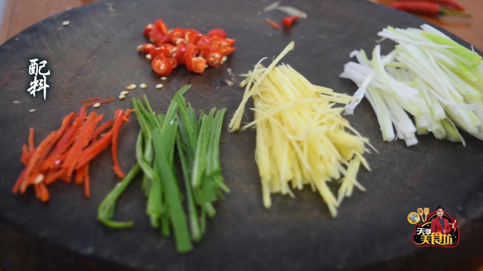 鲳鱼怎么做好吃而且还简单,鲳鱼简单又好吃的做法