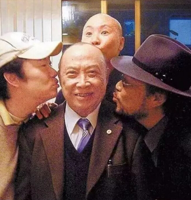 费玉清退出演艺圈后的准备,小哥费玉清退出演艺圈