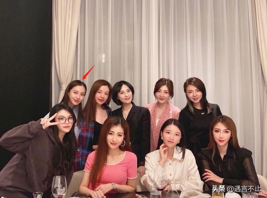 顾佳放弃的圈子,杨颖还在往里钻,贵妇圈到底有啥好混的?