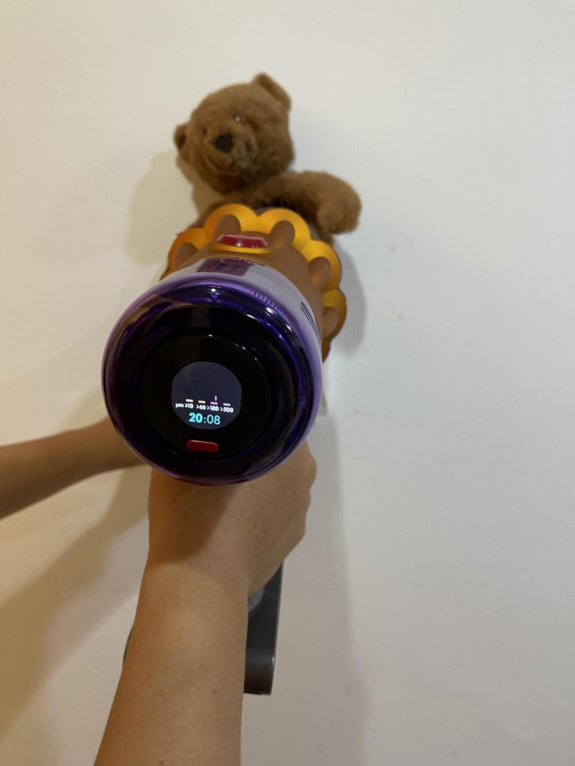 小狗吸尘器和戴森吸尘器对比,戴森吸尘器哪款性价比高10倍