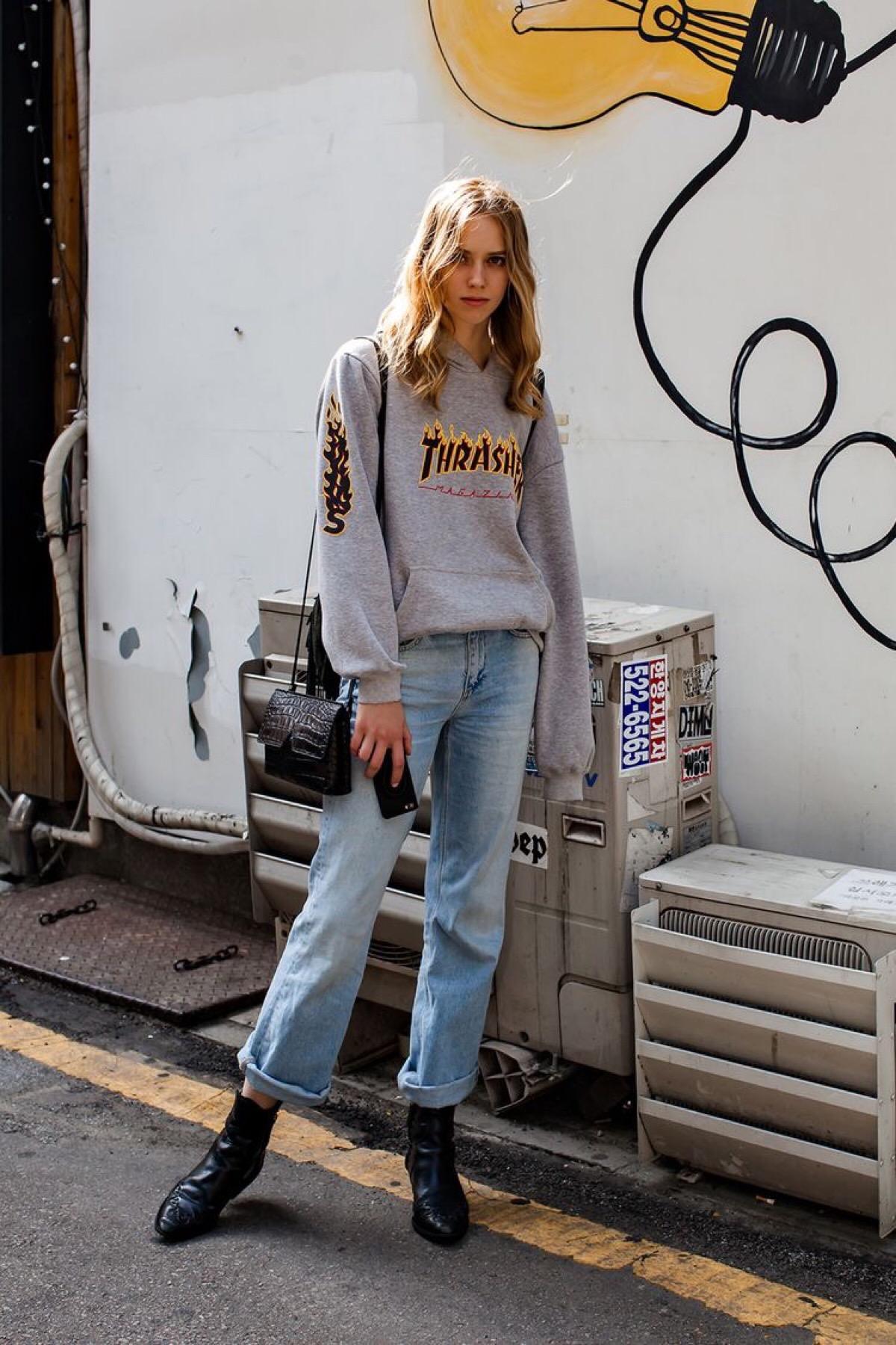 胖女生穿什么卫衣比较合适,1米5小个子偏胖适合的卫衣