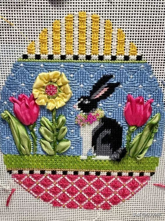 十字绣绣好要怎么弄,十字绣正确绣法为什么要留一格呢