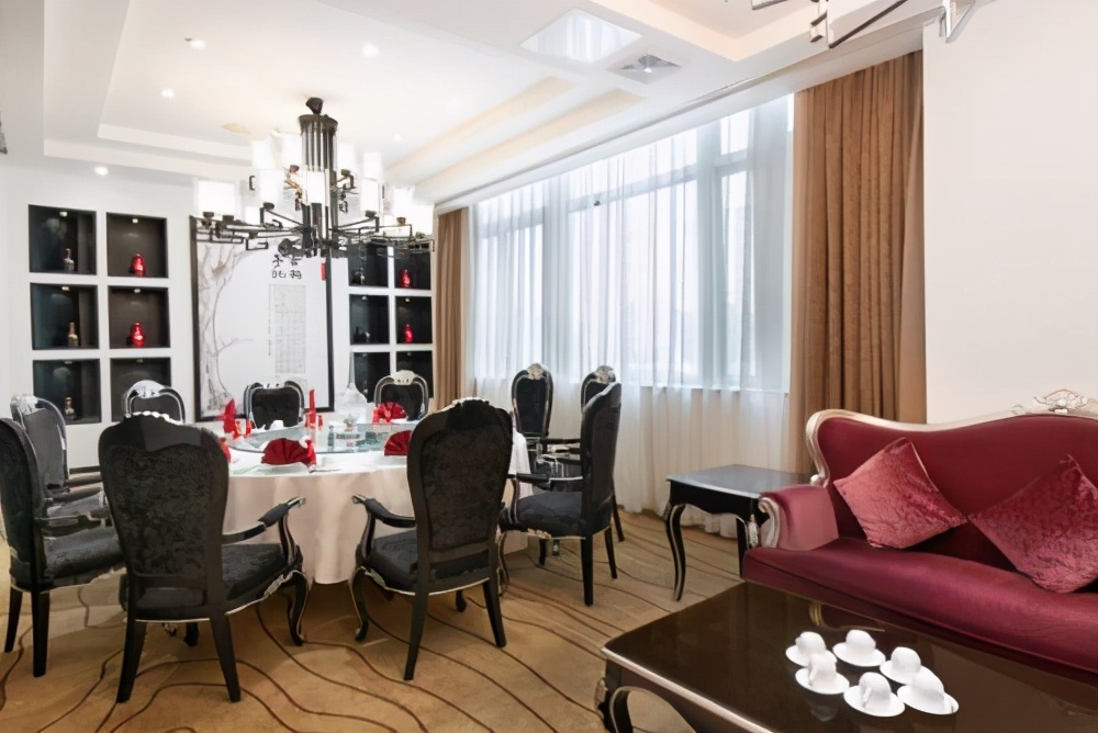 酒店会议场景策划,上海古井假日酒店怎么样