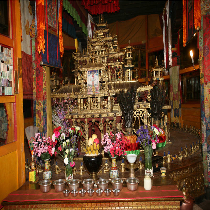 布达拉宫地区,布达拉宫附近哪里海拔低