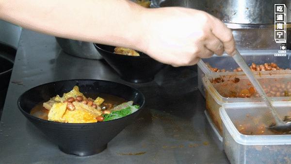 想它！三年前，让我欲罢不能的螺蛳粉，又开回来了