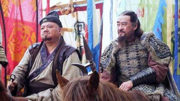 贾诩被打劫的故事,贾诩被土匪抓