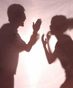 他不是情商低就是不喜欢你,他不是情商低只是对你没走心