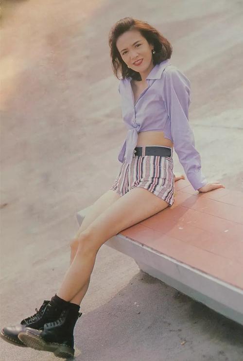 郑裕玲恋情曝光,郑裕玲错结良缘