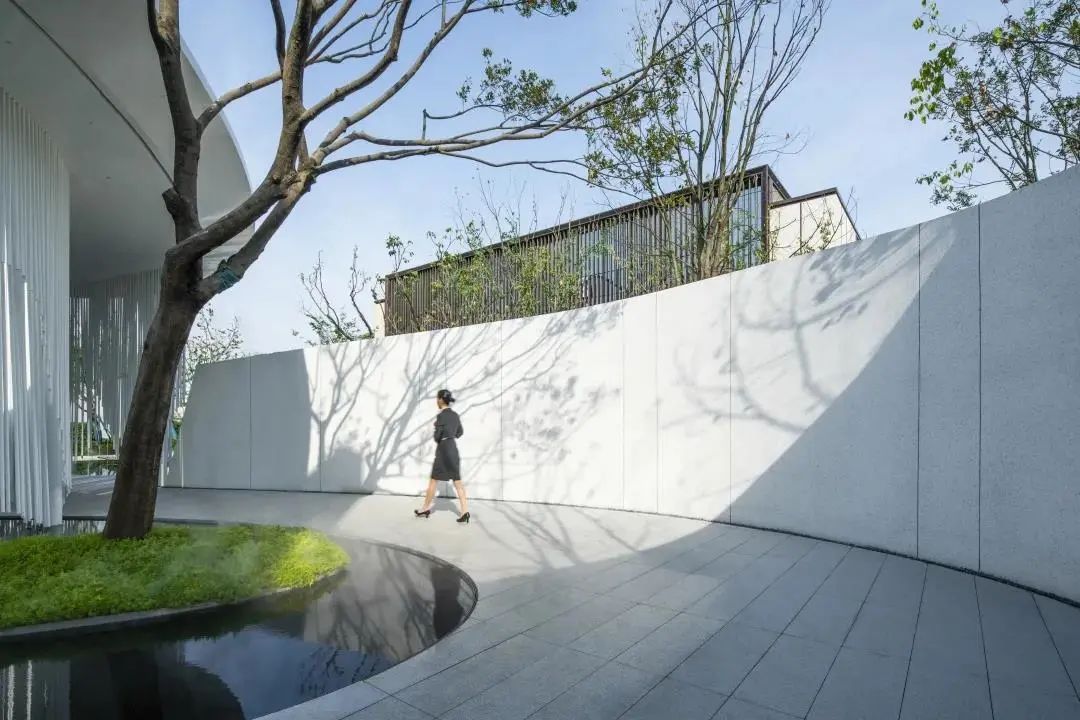 鏄撳绌洪棿鑹烘湳璁捐,鏄撳绌洪棿璁捐