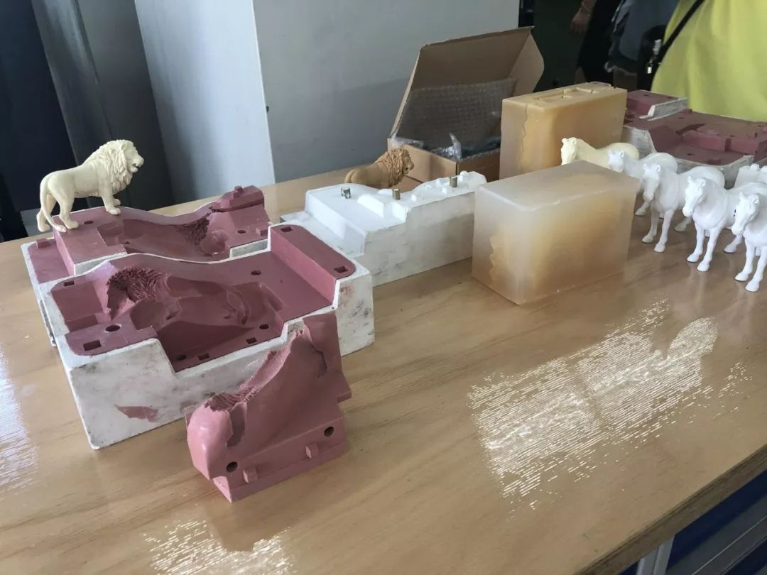 寰峰浗鎬濅箰鍎跨鐜╁叿,鎬濅箰鍝佺墝鐜╁叿