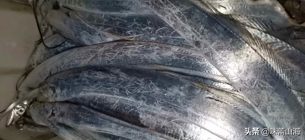 海鲜带鱼吃法,码头带鱼怎么选好吃又实惠