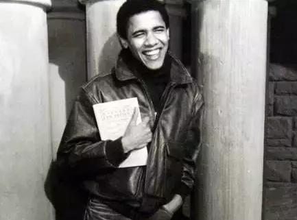 奥巴马的妻子现状,奥巴马老婆到底是男是女