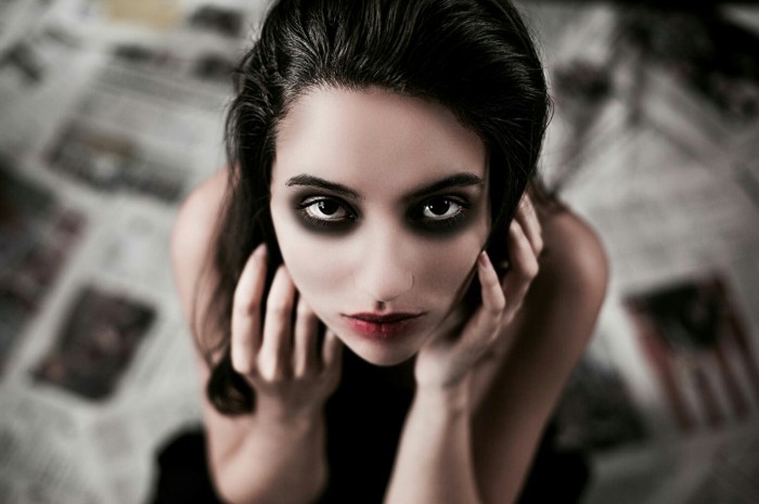 久治不消的黑眼圈,一支口红就能搞定