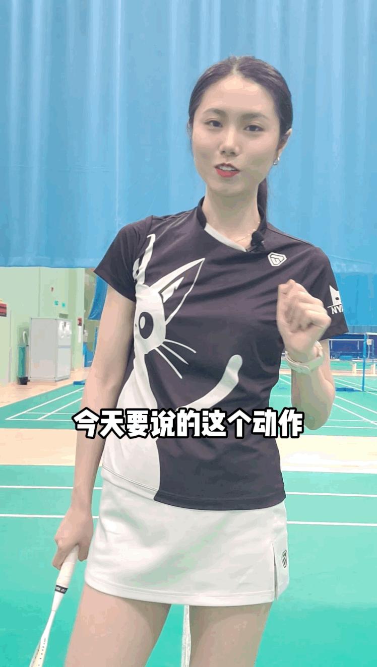 如何纠正击球点过高,排球击球点不对怎么解决