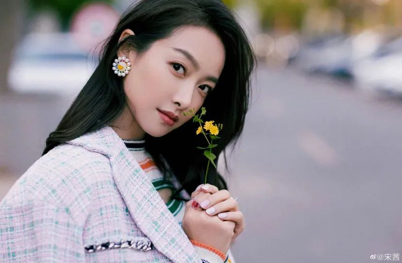 这个夏天你值得拥有的首饰系列,最流行不过时的戒指