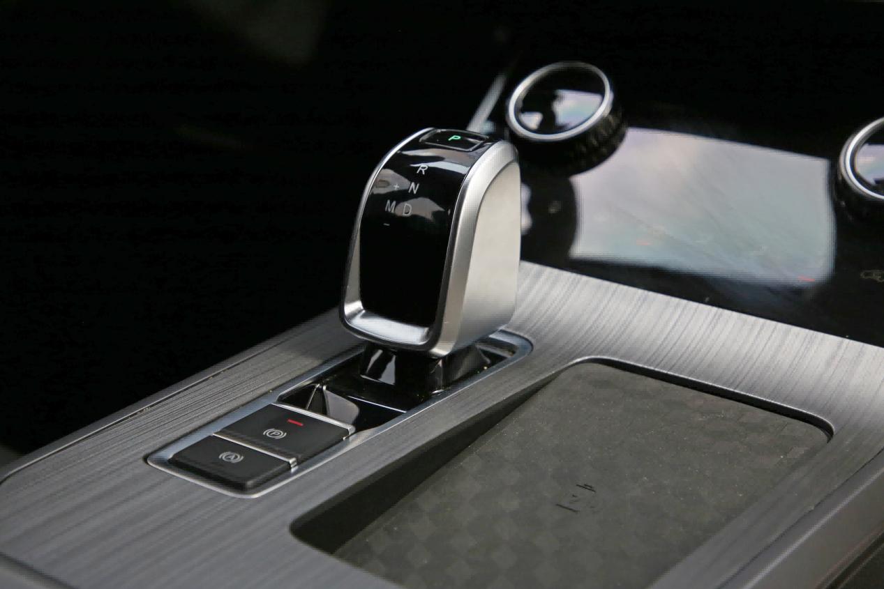 奇瑞瑞虎5x超级英雄版试驾视频,沉浸式体验奇瑞瑞虎5x超级英雄版