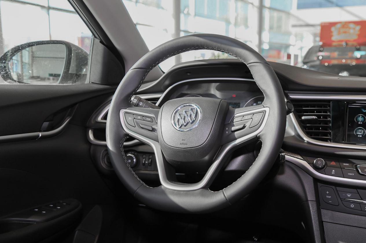 别克英朗实用体验,别克英朗2018豪华